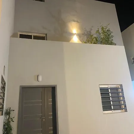 Independent Villa, 3 Floors, 5 Bedrooms, 6 Bathrooms Riyadh Exterior photo